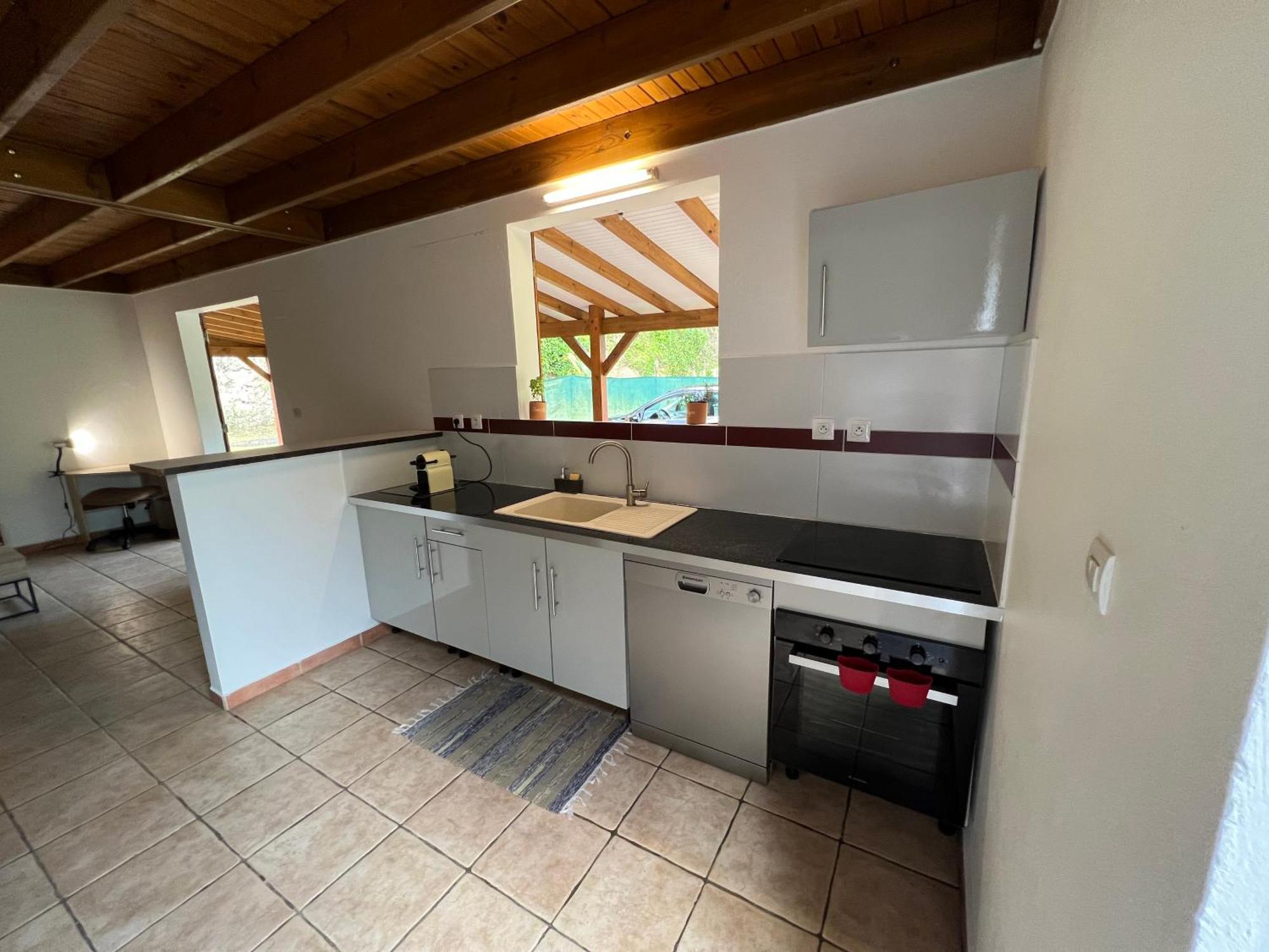 Villa Au Calme Avec Jacuzzi, Villa Le Boursoie Les Abymes Zewnętrze zdjęcie